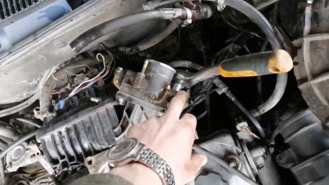 Плавают холостые обороты Лада Калина смотреть онлайн