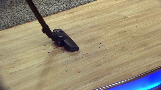 Markenstaubsauger Im Vergleich Mit Vivien Konca (November 2016)