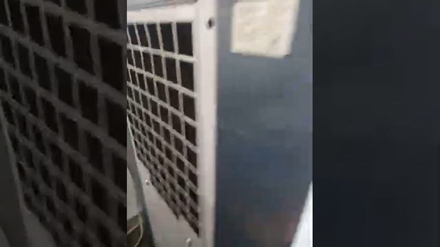 Итальянский винтовой компрессор FINI ROTAR MCI 50-08. Презентация компрессора в работе. смотреть онлайн