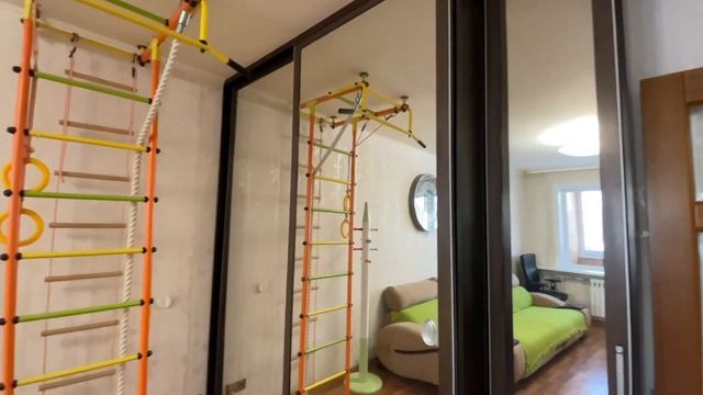 Видеотур 2 - комнатной квартиры, расположенной по адресу г. Южно-Сахалинск, ул. Комсомольская, 167А смотреть онлайн