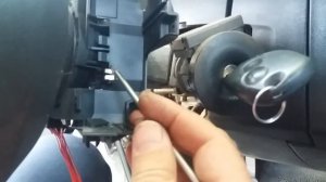 Рено кенго не работает сигнал.