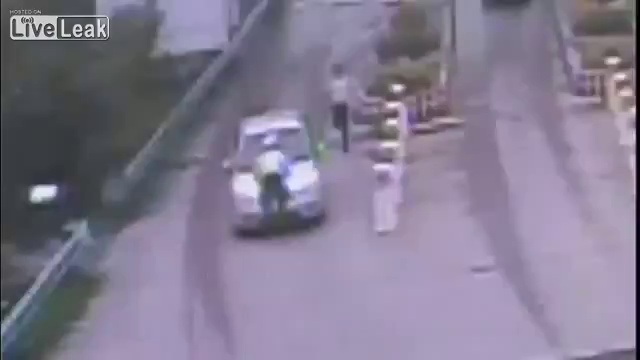 Прокатил копа смотреть онлайн