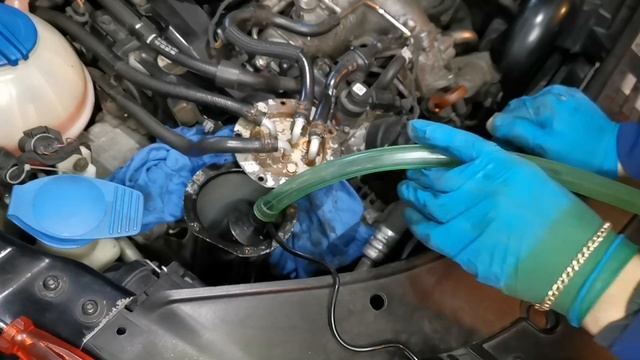 VW passat b6 changing oil and filters. смотреть онлайн