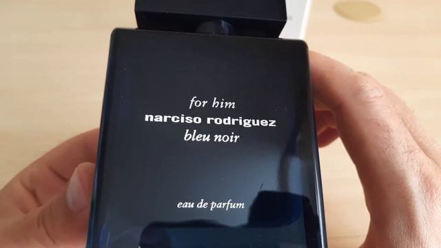 Narciso Rodriguez For Him Bleu Noir Tester смотреть онлайн