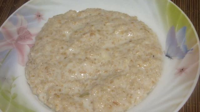 Мой вкусный завтрак. Каша, фейхоа и тыквенное масло. смотреть онлайн