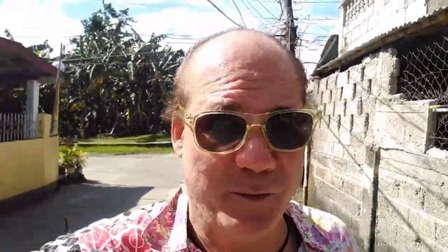 Walking around Kalibo Philippines (KLO) смотреть онлайн