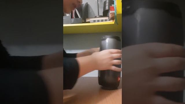 Мега супер распоковка JBL колонки!!!!!! смотреть онлайн