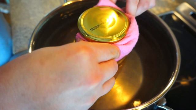 Tushonka/Russian Stewed Meat | 돼지고기 투손카 | Домашняя Тушёнка | Simple Emergency Meal for Quarantine смотреть онлайн
