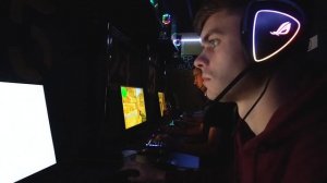 Тимбилдинг в киберспортивном клубе "Coliseum". Репортаж