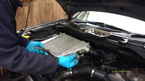 How to remove turbo on a Nissan T30 Xtrail DCi  Part 1