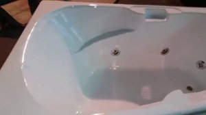 Ванна акриловая 150 см