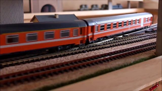 TRAIN réseau HO [7] - BR181 Roco смотреть онлайн