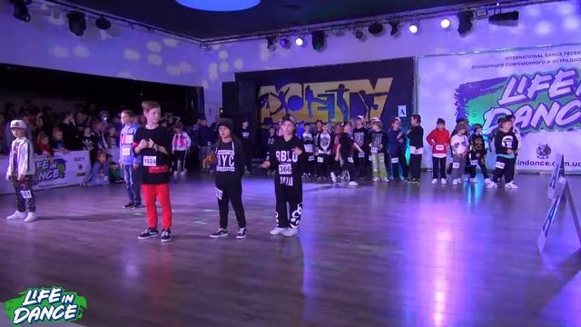 3.12.17…пл. А…ч.14…«LIFE IN DANCE»… Современные танцы, г.Киев смотреть онлайн