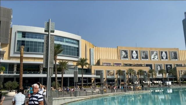 Explore view of Burj khalifa and Emar. смотреть онлайн