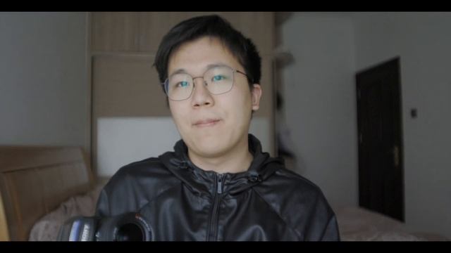 400塊買的APSC畫幅蔡司24-120？2.8大光圈！數碼膠片味！？｜索尼DSC-R1中古神器評測（內附大量直出樣片） смотреть онлайн