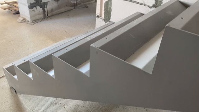 Моя Малиновка. Монтаж металлокаркаса лестницы, 11 февраля 2023 г. смотреть онлайн