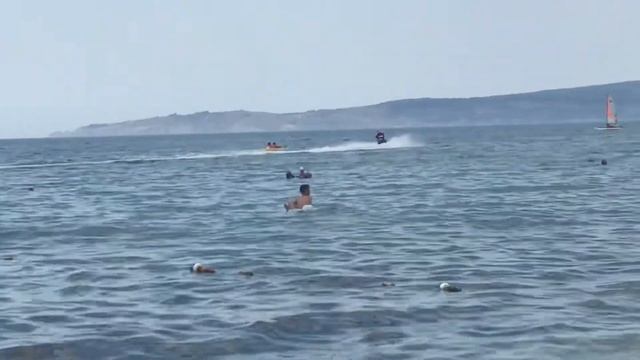 ОЧЕНЬ СТРАШНОЕ КАТАНИЕ на таблетке смотреть онлайн