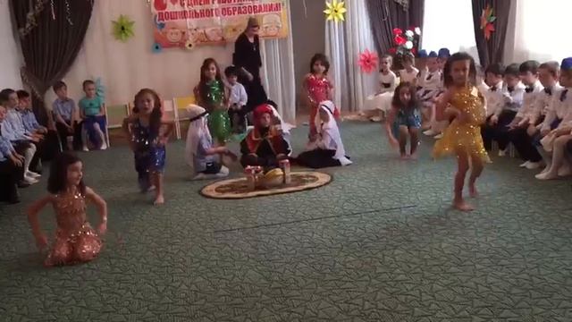 Танец на День дошкольного работника 2019