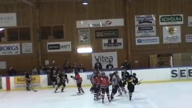 Fists Fly In Sölvesborg KHKTeam95 Game смотреть онлайн
