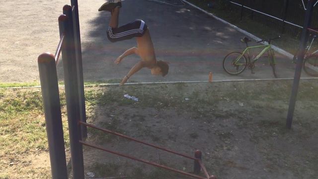 Очень суровое САЛЬТО! (ЭЛЕМЕНТ ЗА 5 МИНУТ!) смотреть онлайн