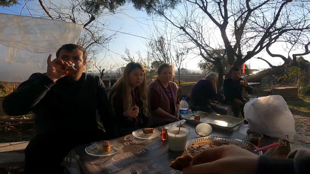 KÖYDE İŞTEN SONRA ÇAY KEK MOLASI #köydeyaşam смотреть онлайн