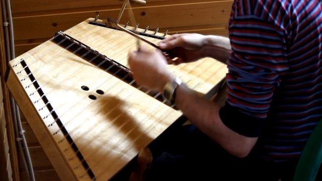 Iwor Dulcimer Chromatic Piano Dulcimer PD-1 (audio Sample)