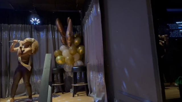 24th Karaoke Birthday Party! смотреть онлайн