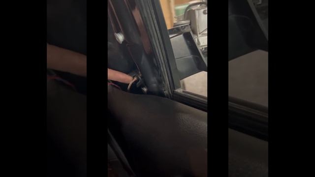 BMW x5 e70 не работает регулировка зеркал, не работает подогрев, решение проблемы смотреть онлайн