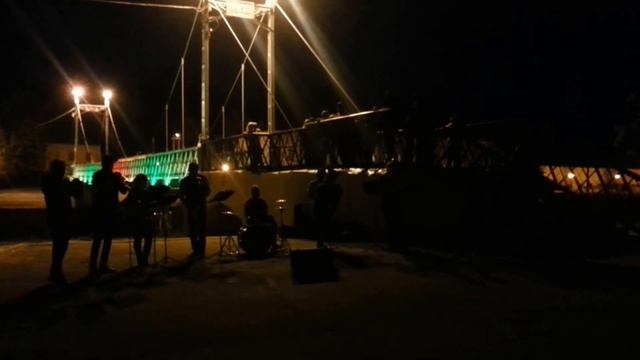 Esta Brass Band Иваново живая музыка. Выступление на набережной р. Уводь . Часть 2 из 6 смотреть онлайн