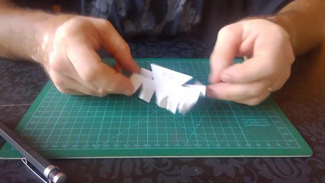 Игрушки из бумаги с начального уровня. смотреть онлайн