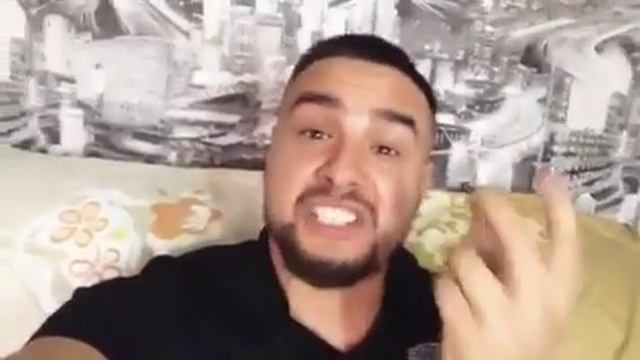 Жена подай хлопья с молоком смотреть онлайн