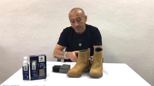 Чистим светлые нубуковые ботинки Wrangler. Обувная косметика Shoeboy's (Германия) смотреть онлайн
