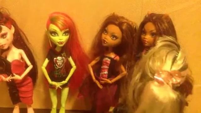 Стоп моушен гимнастика у монстряшек