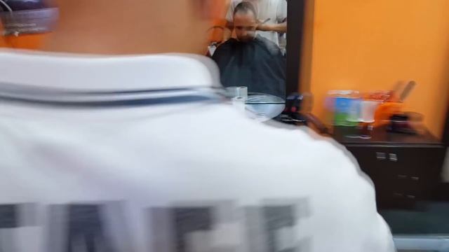 ? - ASMR - Afghan barber in Italy - Hair cut clipper and scissors and Face shave, eyebrow threading смотреть онлайн