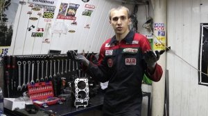 Разбираем Kawasaki ER-6 после обрыва клапана