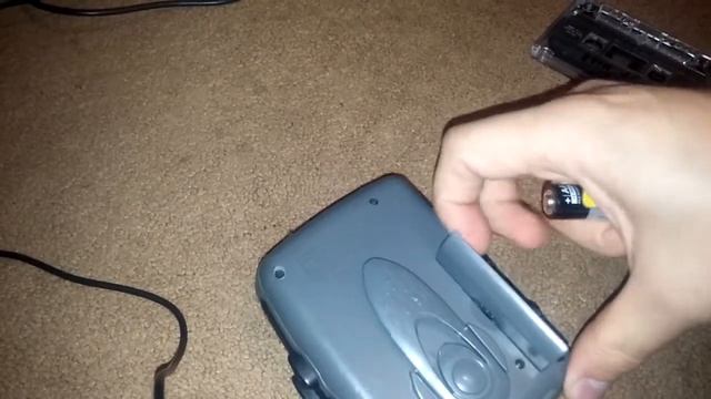 Trying out 2 walkmans смотреть онлайн