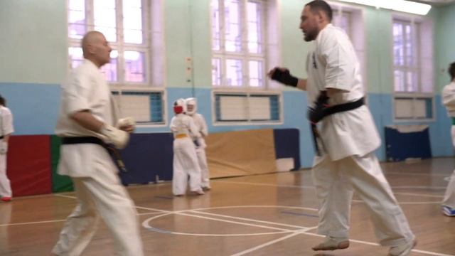 Кёкусинкай каратэ Мурманск / Центр Поларбудо / Кумитэ / Олег Хажиев - Анатолий Криводедов (18.03.23 смотреть онлайн