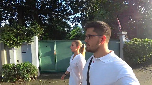 Бангкок. Тайская электричка и очередная порция стрит-фуда смотреть онлайн