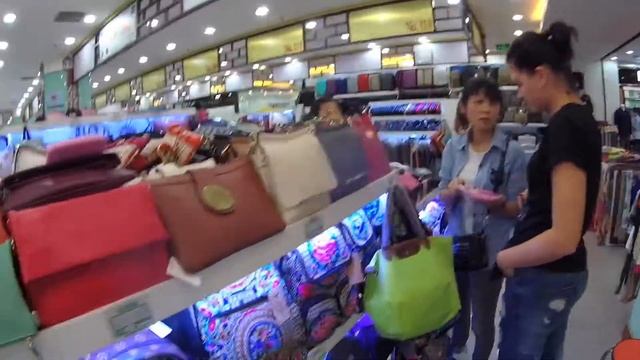 Пекин #6. Жемчужный рынок.Метро в Пекине. смотреть онлайн