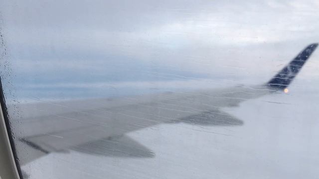 Taking off from Ostrava airport смотреть онлайн