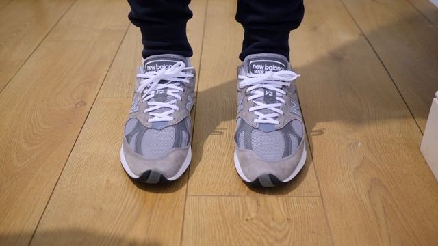 Superb! New Balance 991v2 OG 'Rock Ridge Grey' U991GL2 Review & On Feet (2023) смотреть онлайн