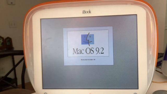 Introducing the iBook G3, Tangerine Edition! смотреть онлайн