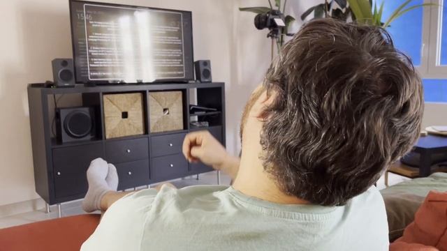 AI-Powered Voice Assistant: MagicMirror² with ChatGPT, PicoVoice, Whisper & Mimic3 смотреть онлайн