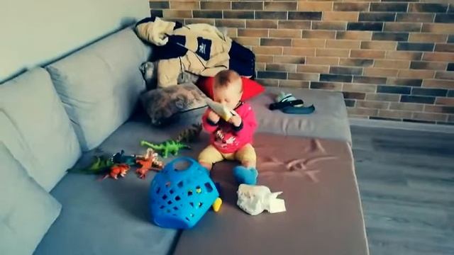 Vlog БУДНИ МАМЫ в декрете:готовлю хлеб/что ест веган смотреть онлайн