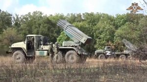 Molchat Doma - Tancevat ( Молчат Дома  - Танцевать ) Russia - Ukraine War 2022 Footage
