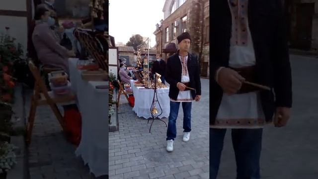 #Арбат в #Кишиневе #новоеместо #выставка #национальных #мастеров #2020 #паркскартинами#осень2020 смотреть онлайн