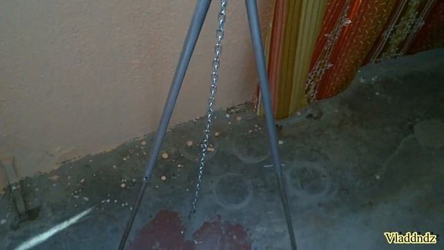 Самодельная тренога для котелка смотреть онлайн