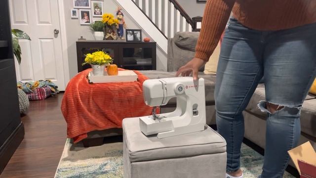 Singer M1000 Unboxing смотреть онлайн