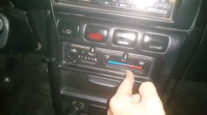 Ниссан санни.Исправил причину не работающей печи.