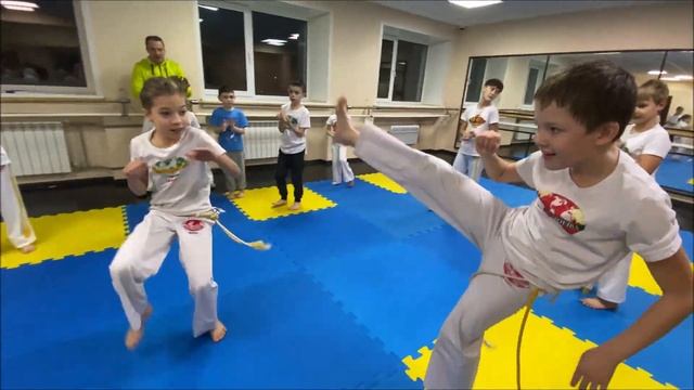 ABADA CAPOEIRA Нижнекамск дети смотреть онлайн